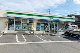 ファミリーマート