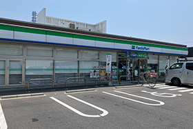 ファミリーマート