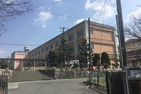大成小学校